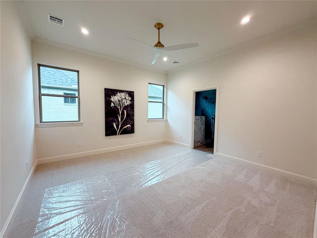 1916 Paseo Place Property Photo 20