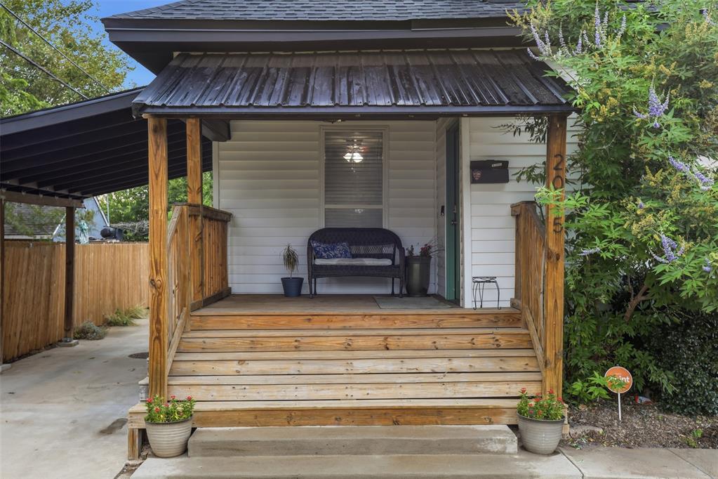 2015 N Youngs Boulevard Property Photo 5