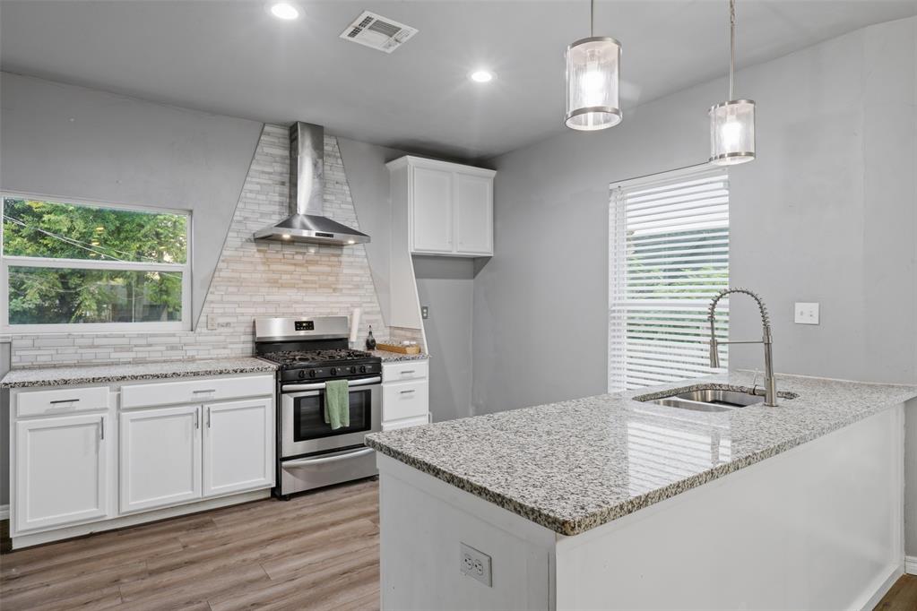 2015 N Youngs Boulevard Property Photo 15