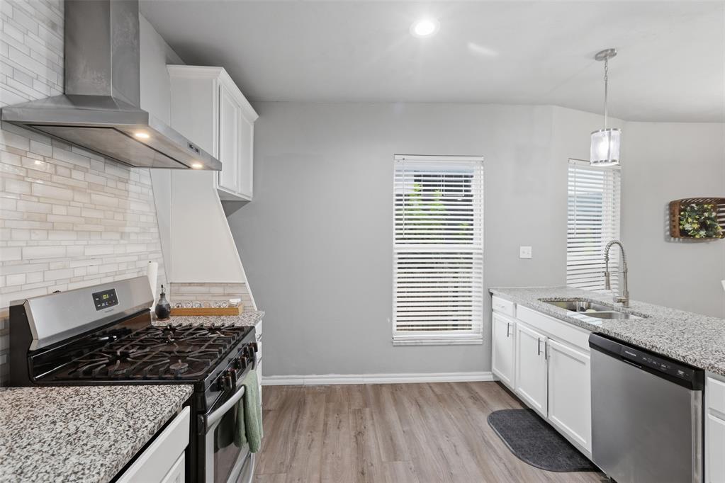 2015 N Youngs Boulevard Property Photo 18