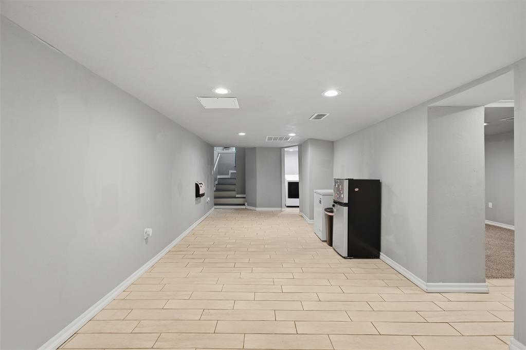 2015 N Youngs Boulevard Property Photo 33