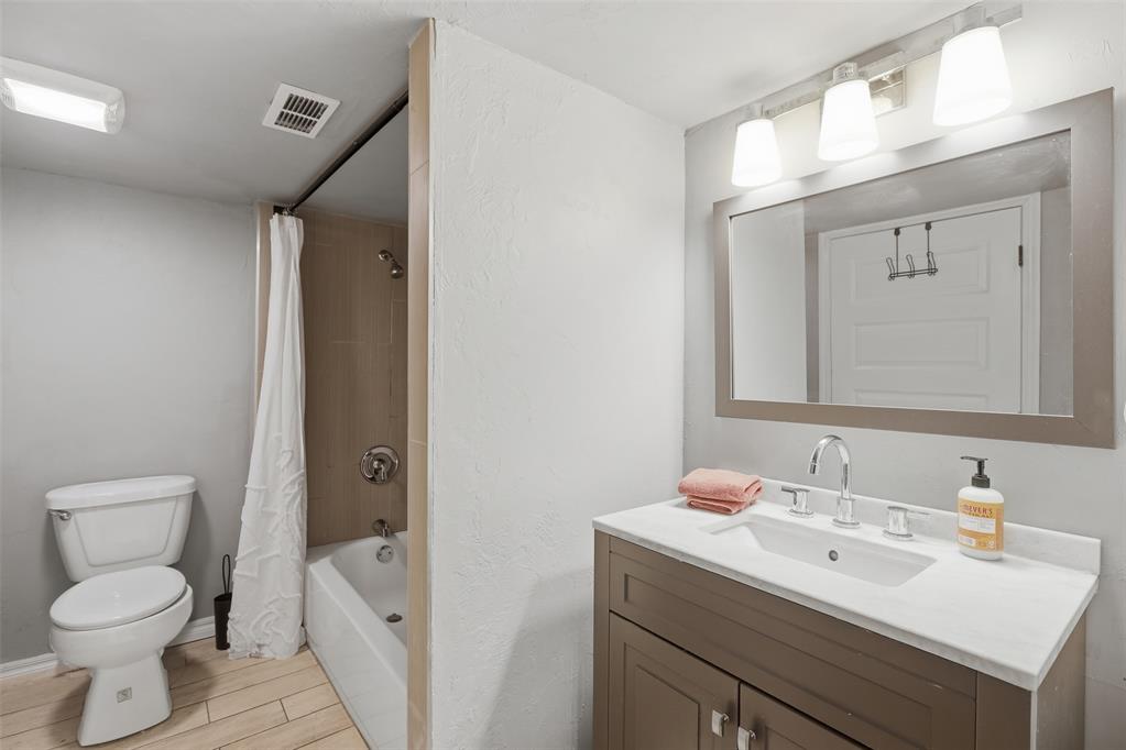 2015 N Youngs Boulevard Property Photo 38