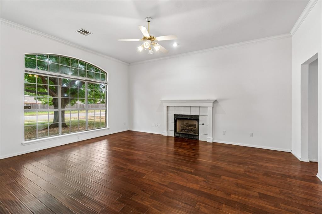 18113 Laurel Oak Drive Property Photo 5
