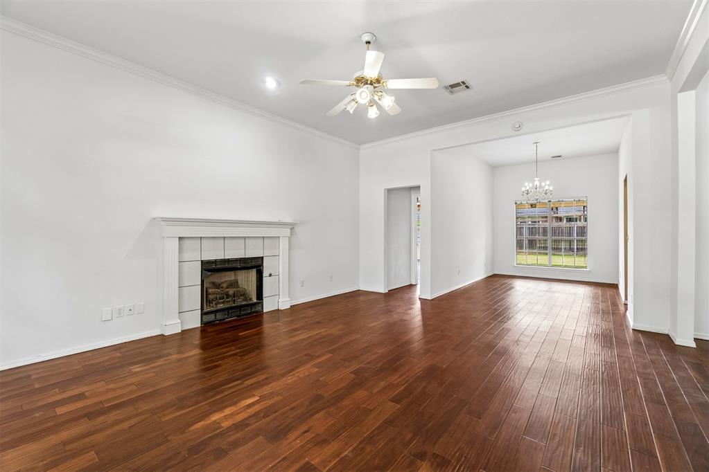18113 Laurel Oak Drive Property Photo 6