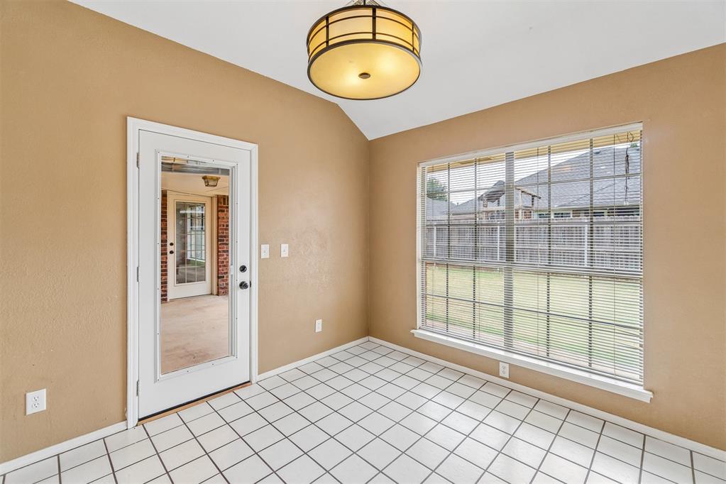 18113 Laurel Oak Drive Property Photo 15