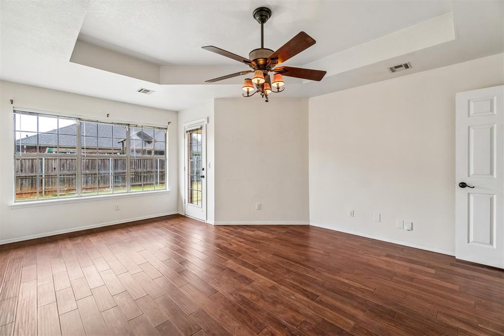 18113 Laurel Oak Drive Property Photo 18