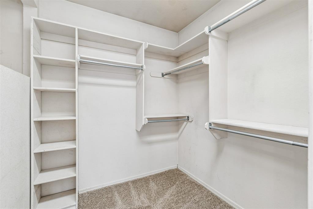 18113 Laurel Oak Drive Property Photo 25