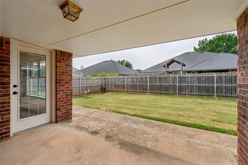 18113 Laurel Oak Drive Property Photo 31