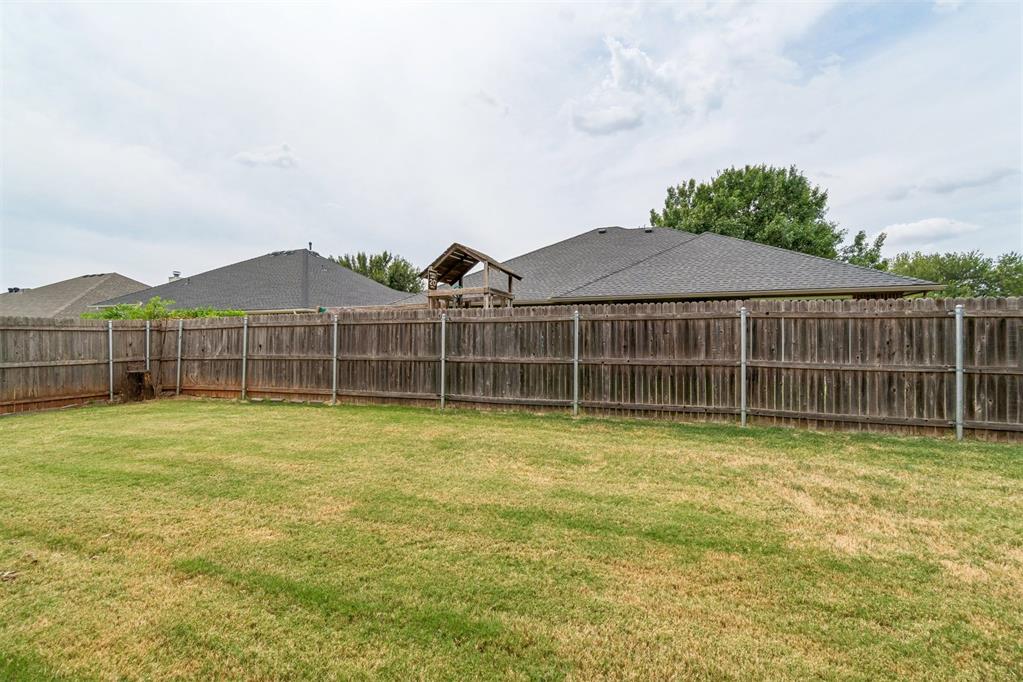 18113 Laurel Oak Drive Property Photo 33