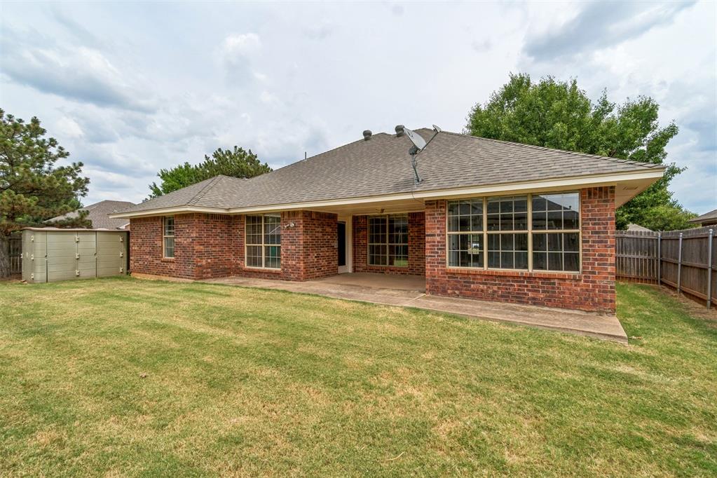 18113 Laurel Oak Drive Property Photo 36