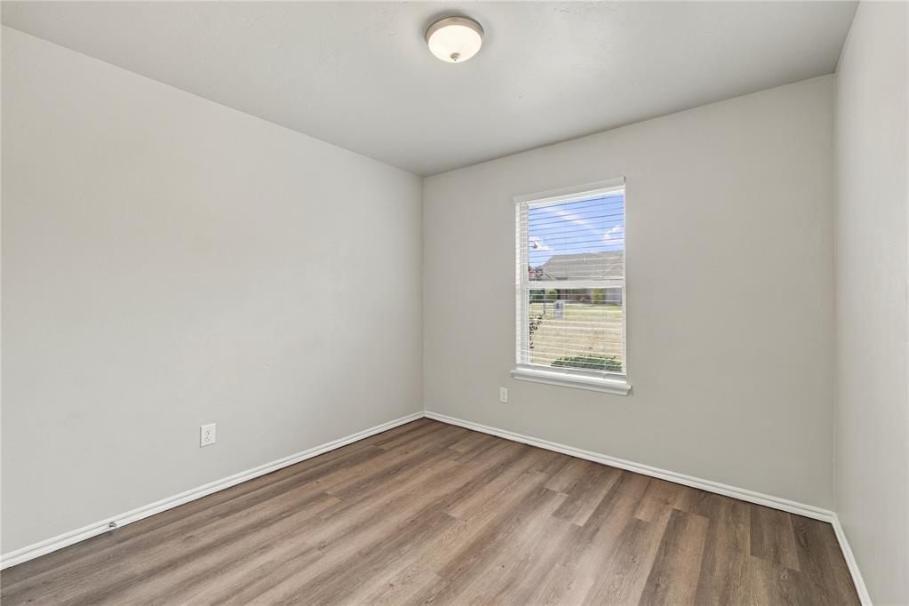 10612 Mountain Fork Drive Property Photo 4
