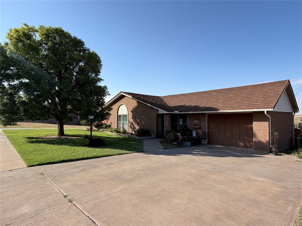 6071 Sunset Drive Property Photo 2