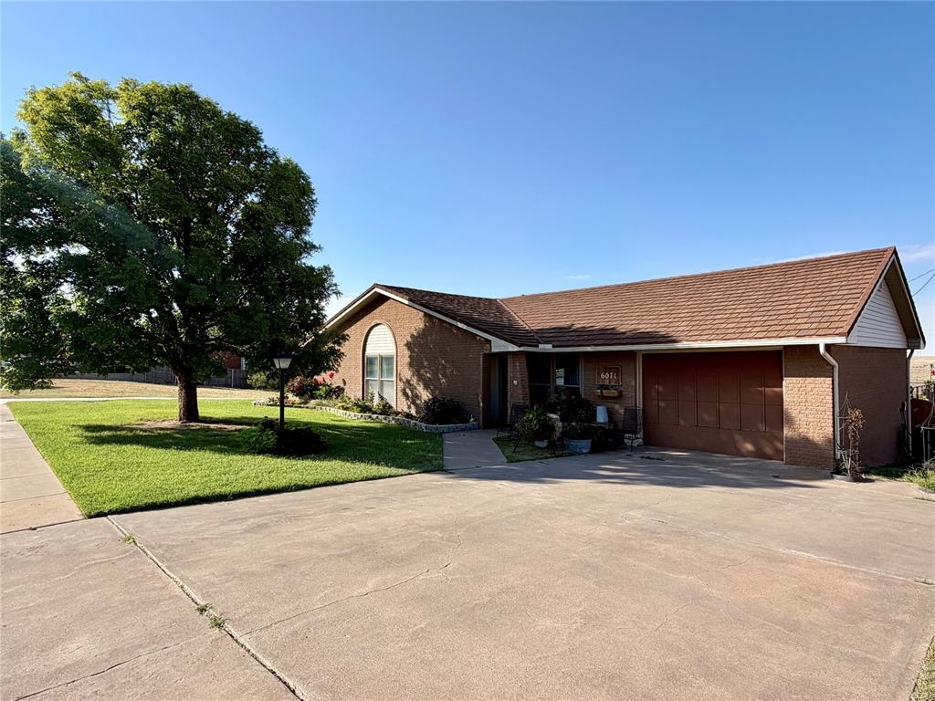 6071 Sunset Drive Property Photo 4