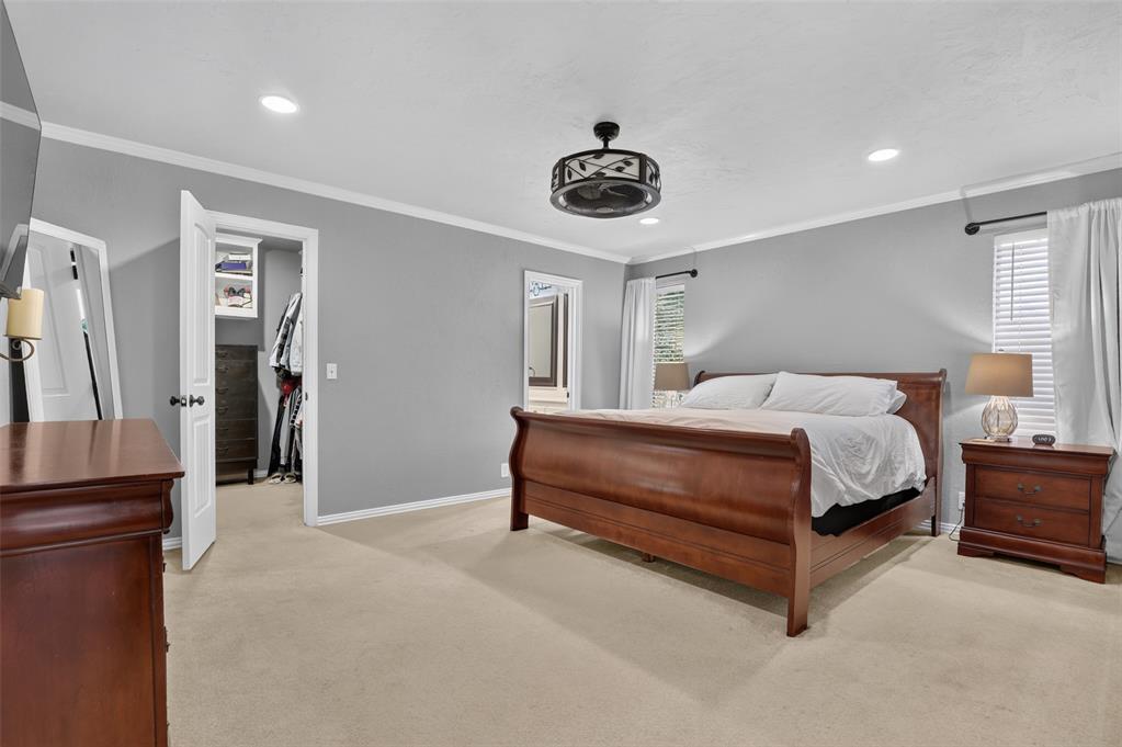 1212 Devonshire Court Property Photo 22