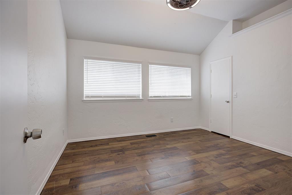 509 Nw 170th Street Property Photo 35