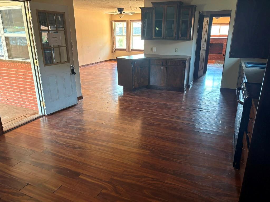 1442 22nd Street Property Photo 4