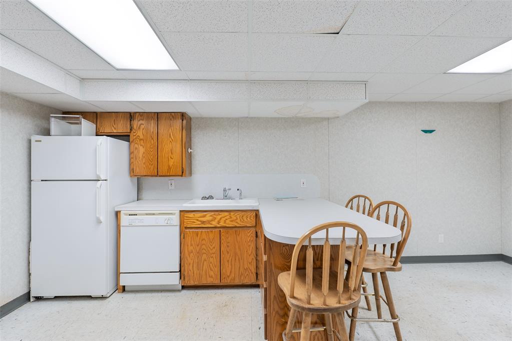 123 W Highland Street Property Photo 48