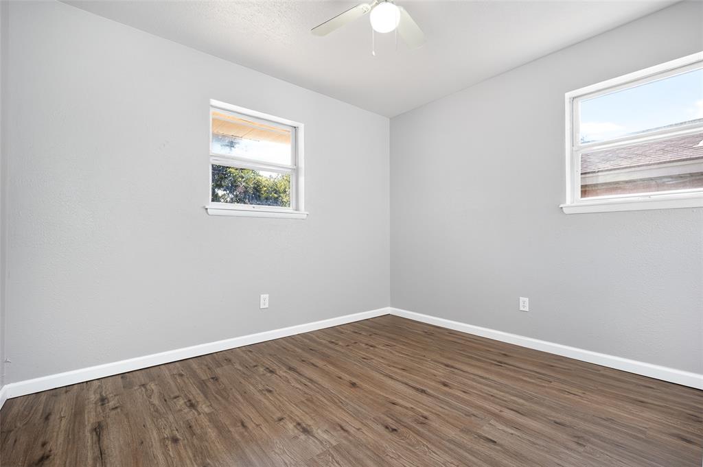600 Leslie Drive Property Photo 18