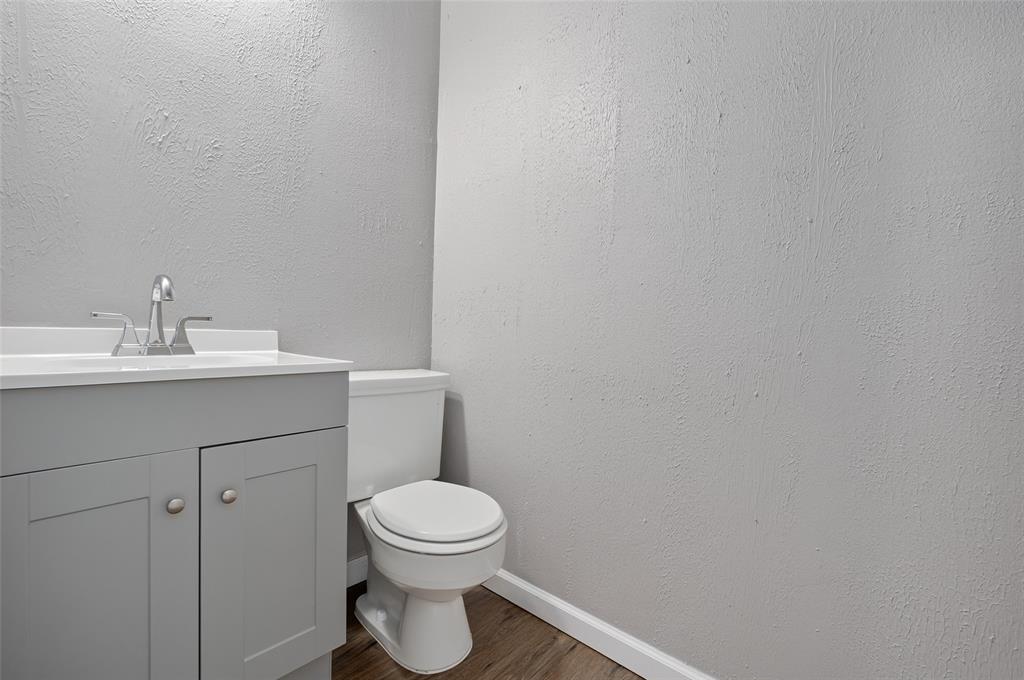 600 Leslie Drive Property Photo 23