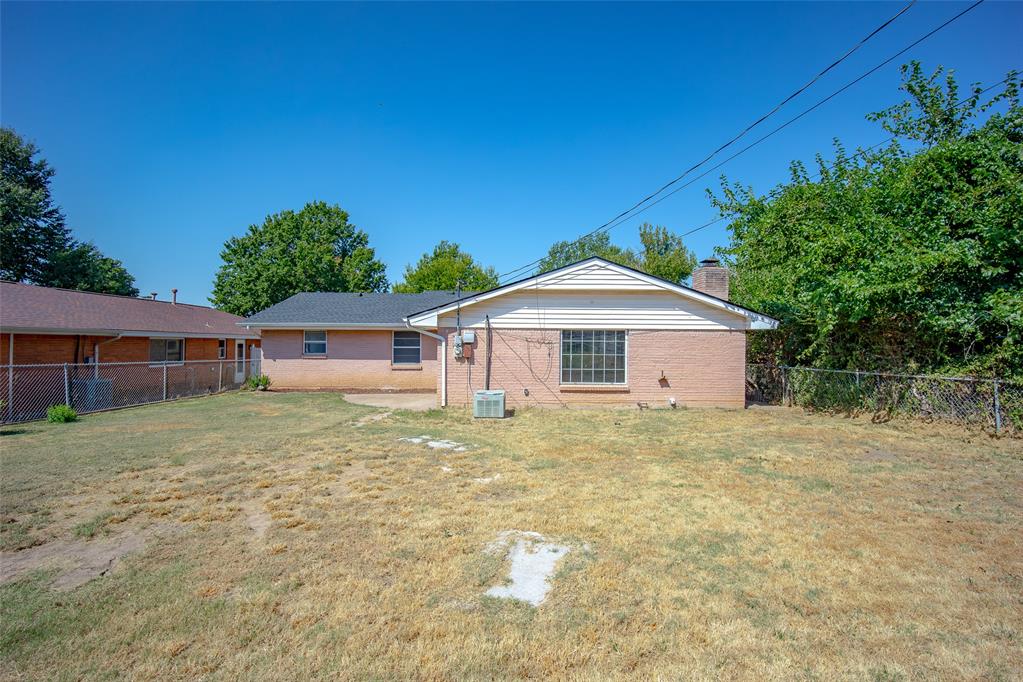600 Leslie Drive Property Photo 27