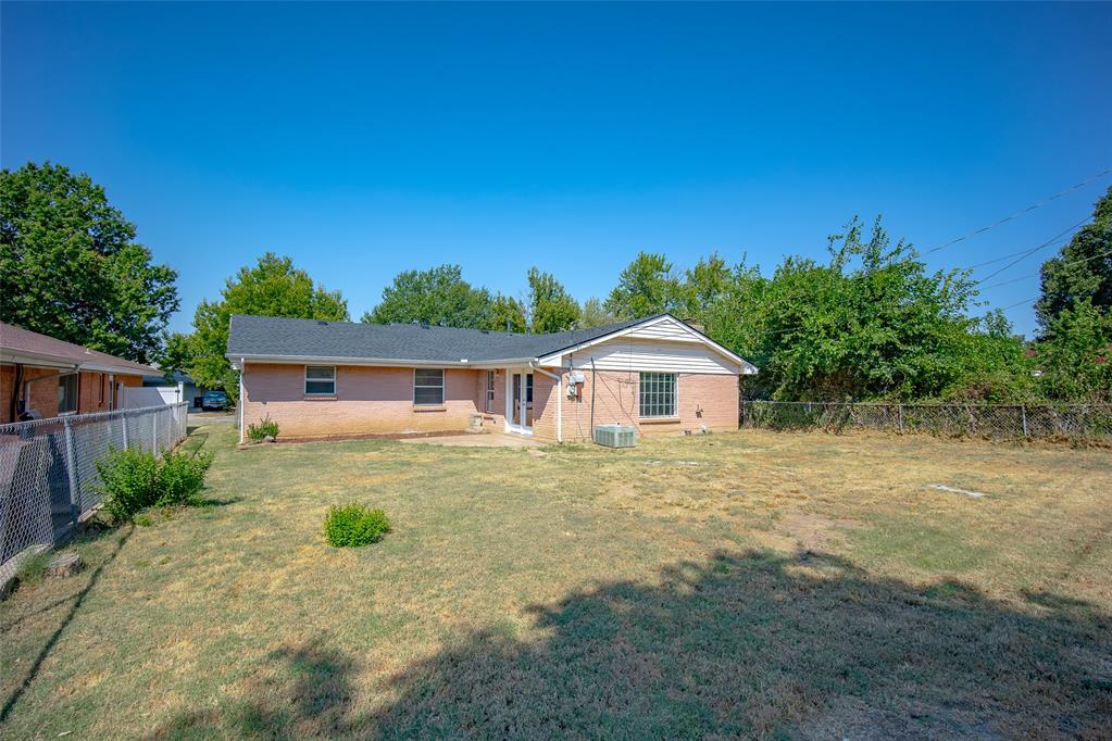 600 Leslie Drive Property Photo 28