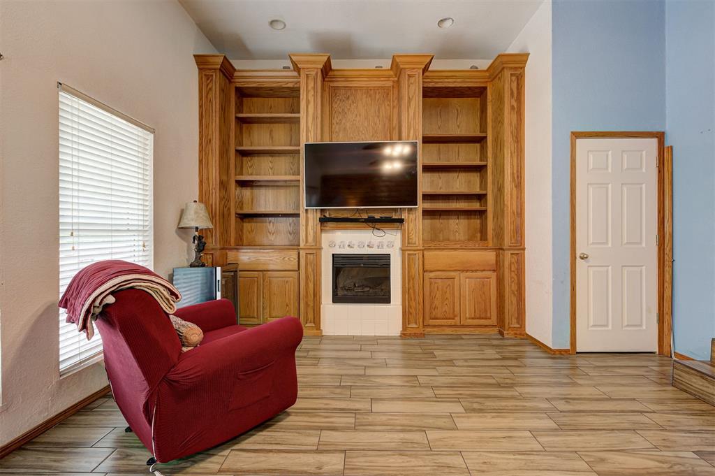 1827 W Vilas Avenue Property Photo 11