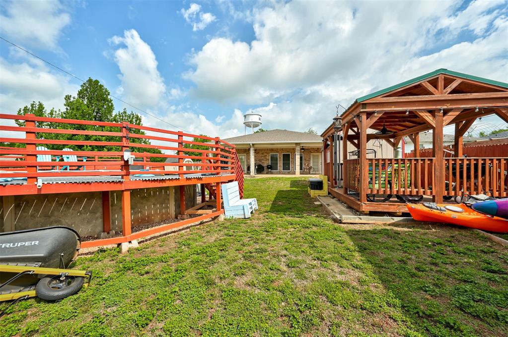 1827 W Vilas Avenue Property Photo 31
