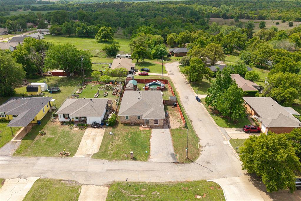 1827 W Vilas Avenue Property Photo 35