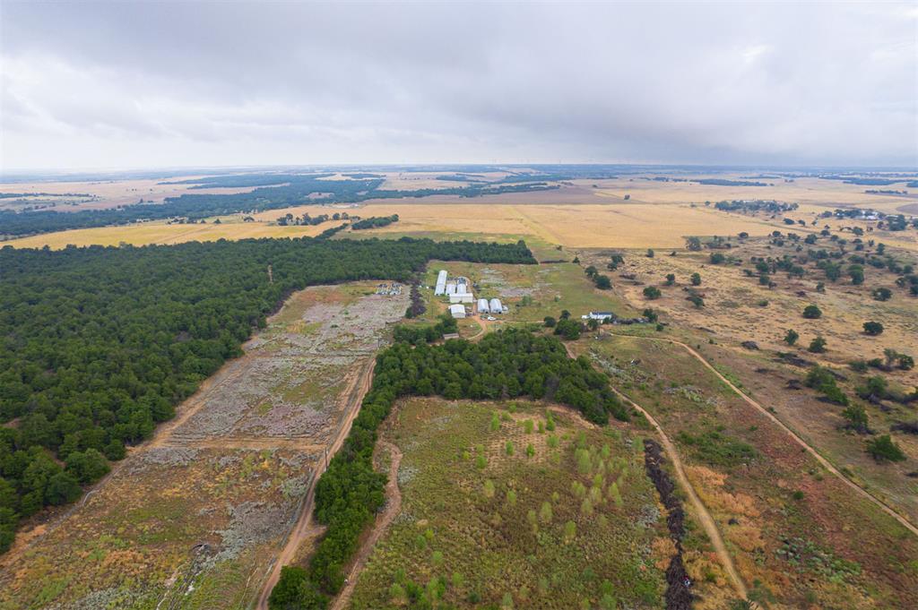 238471 E 780 Road Property Photo 14