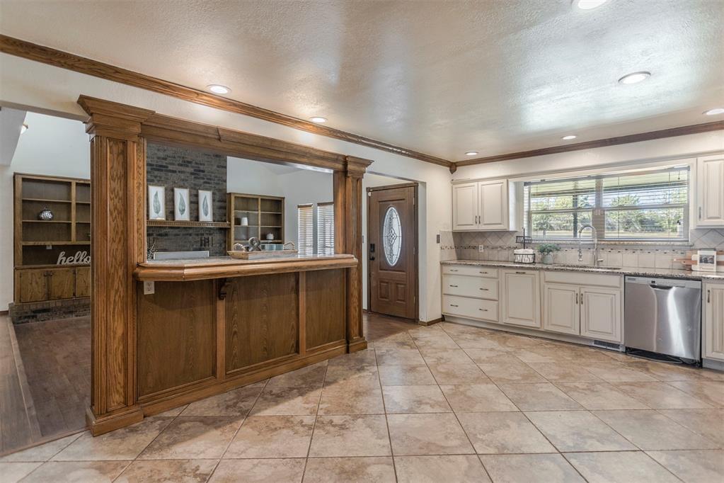 707 Cedar Springs Drive Property Photo 11