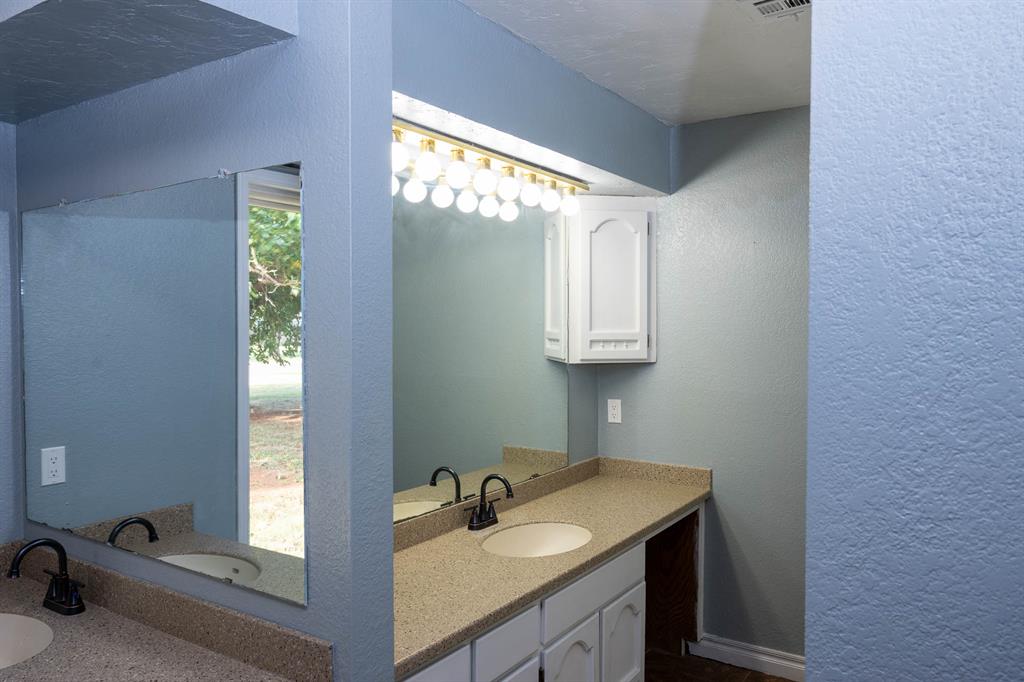 321 Grissom Drive Property Photo 11