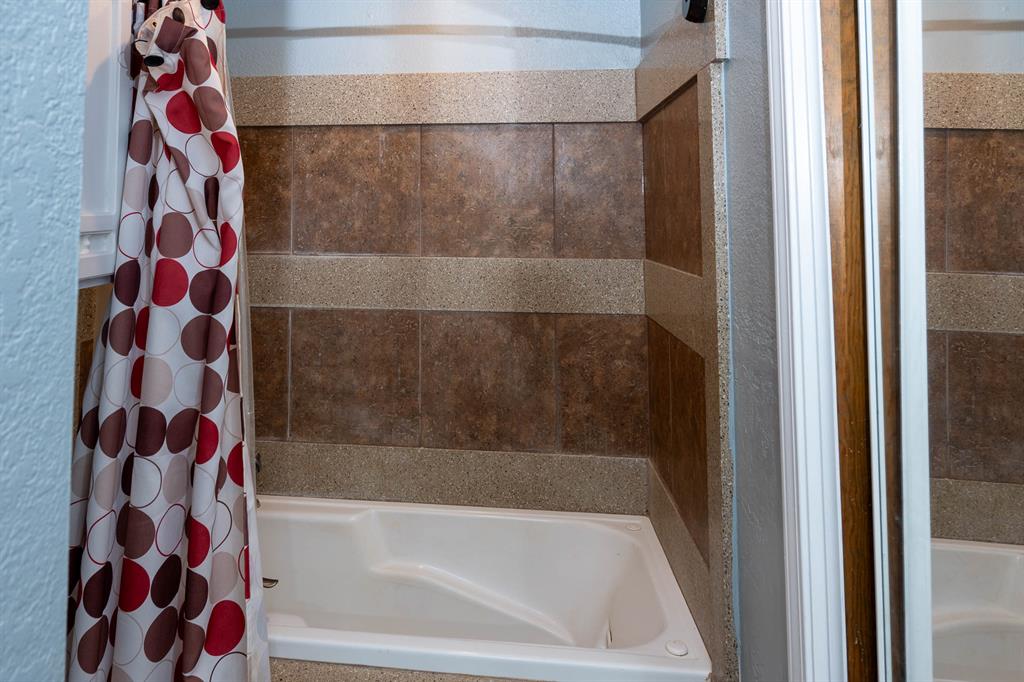 321 Grissom Drive Property Photo 13