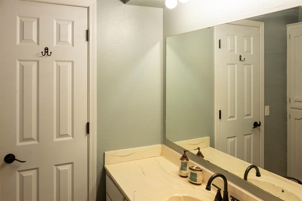 321 Grissom Drive Property Photo 17