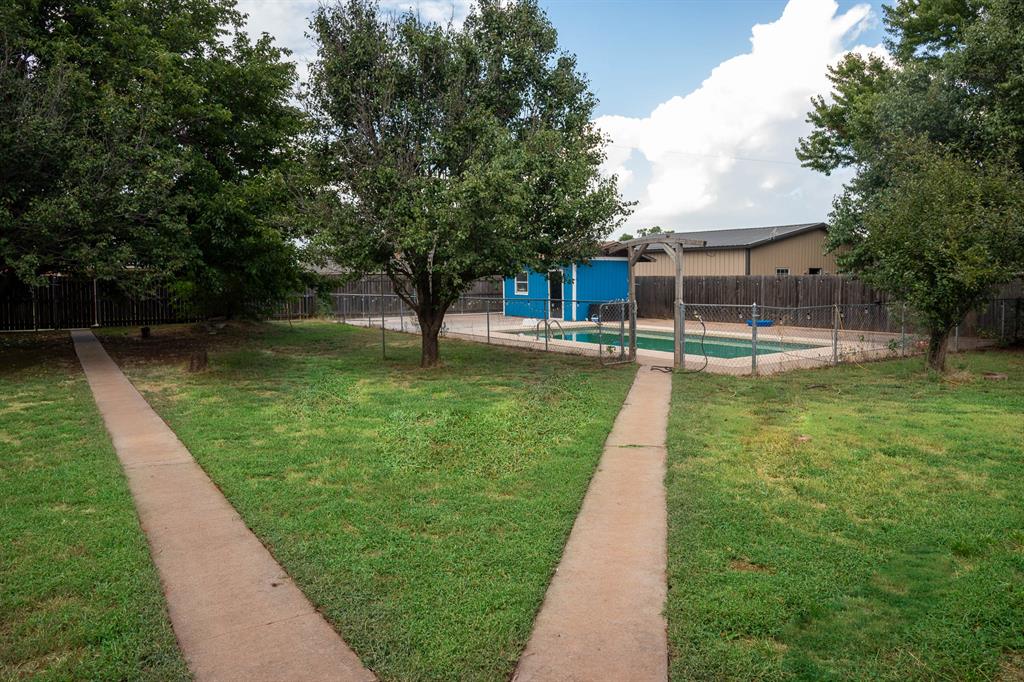 321 Grissom Drive Property Photo 25