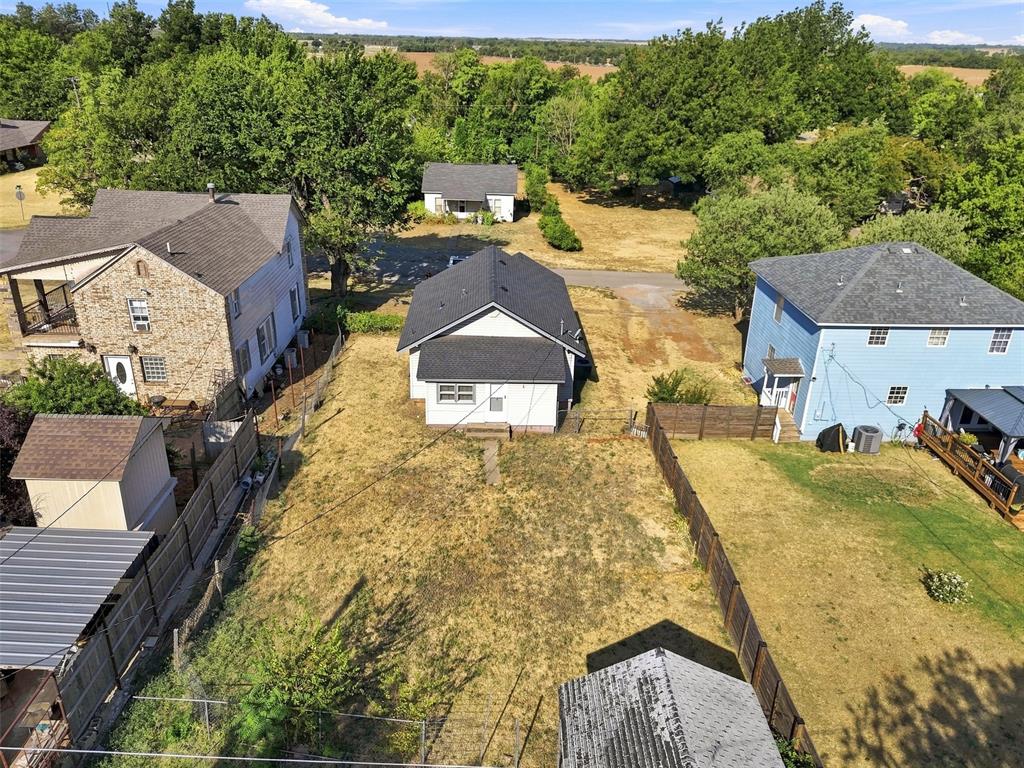 319 S 10th Street Property Photo 39