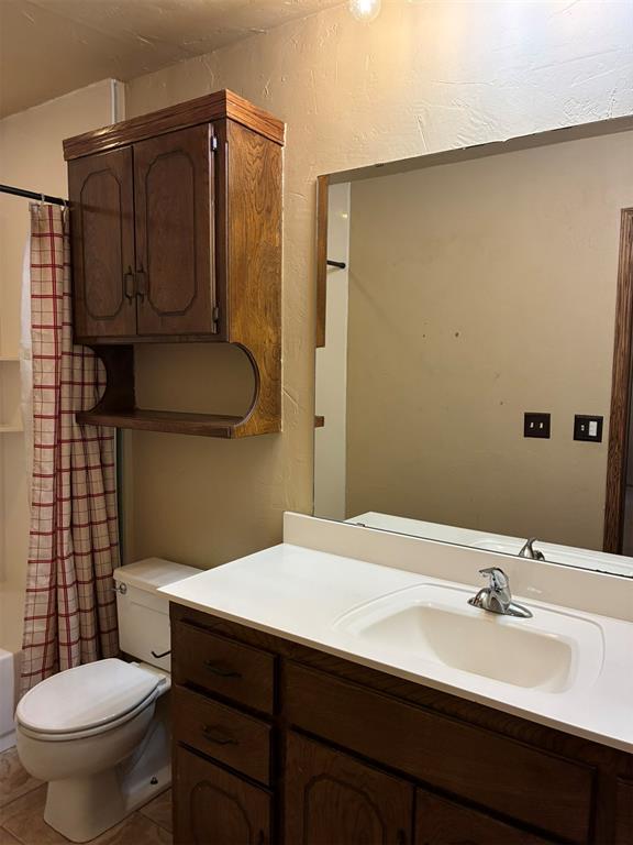618 Hoehner Avenue Property Photo 11