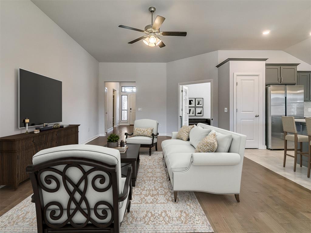 469 Nest Circle Property Photo 4