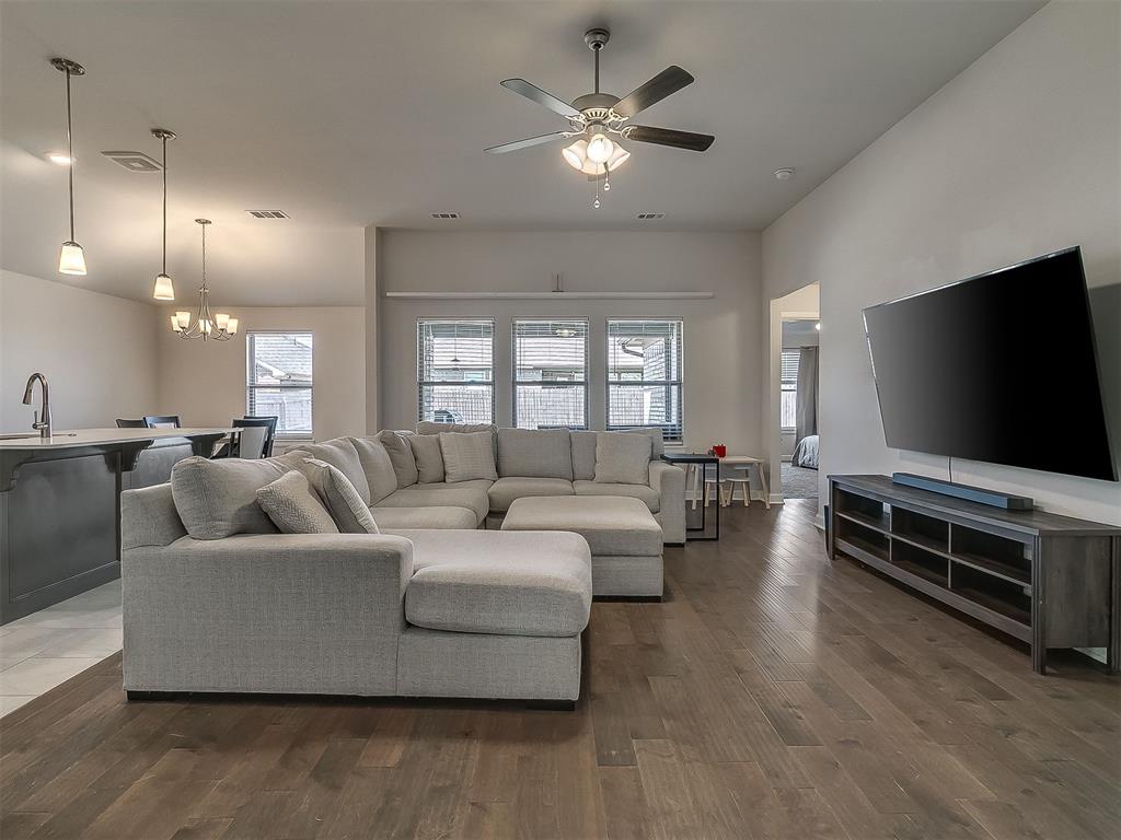 469 Nest Circle Property Photo 5