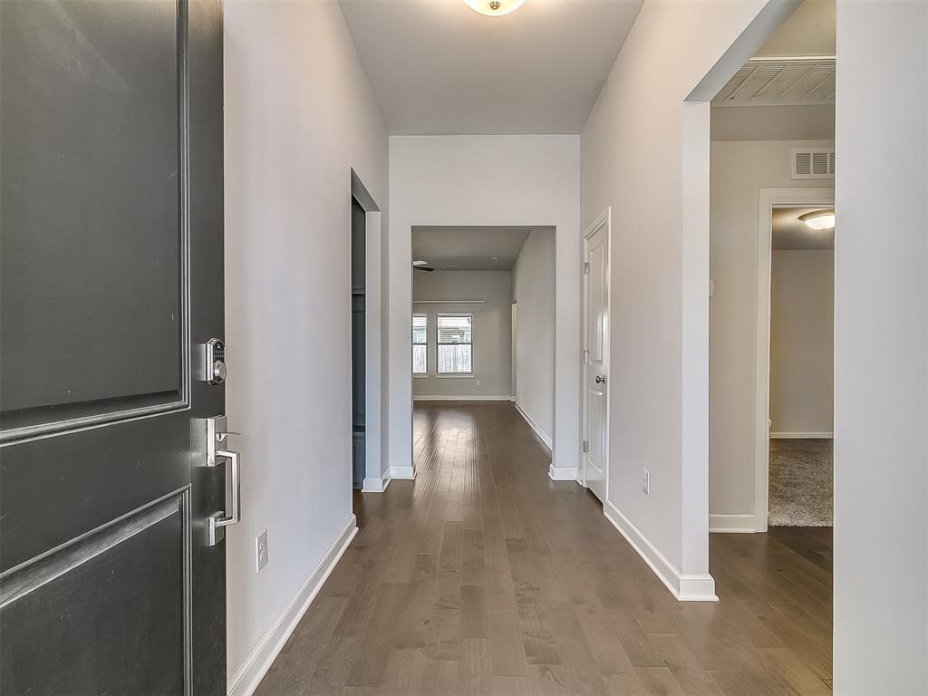 469 Nest Circle Property Photo 9