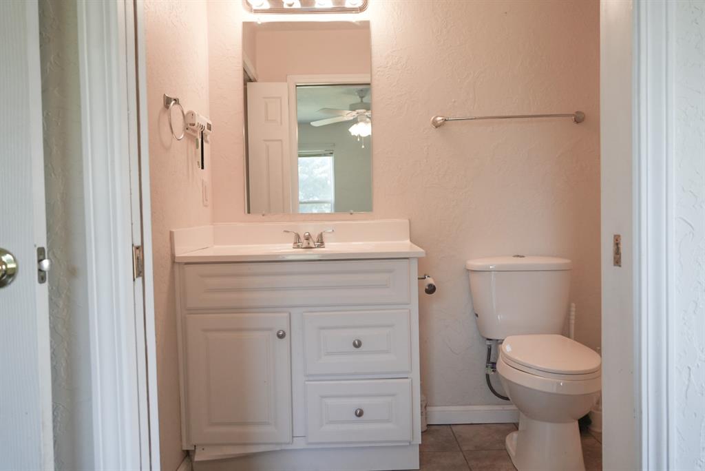 913 Sw 16th Street Property Photo 6