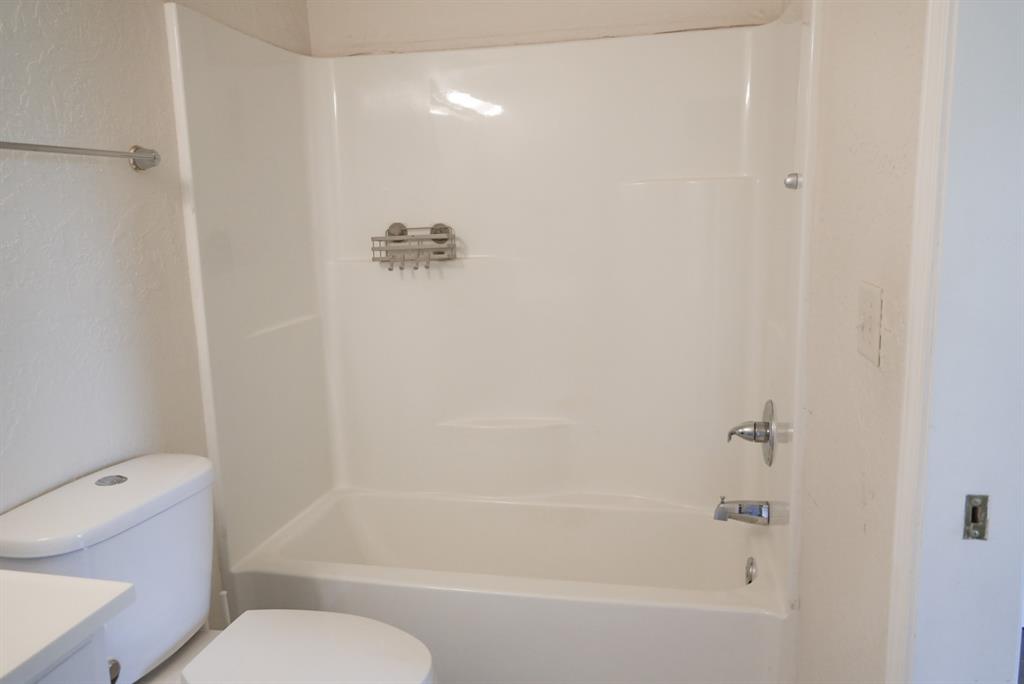 913 Sw 16th Street Property Photo 7