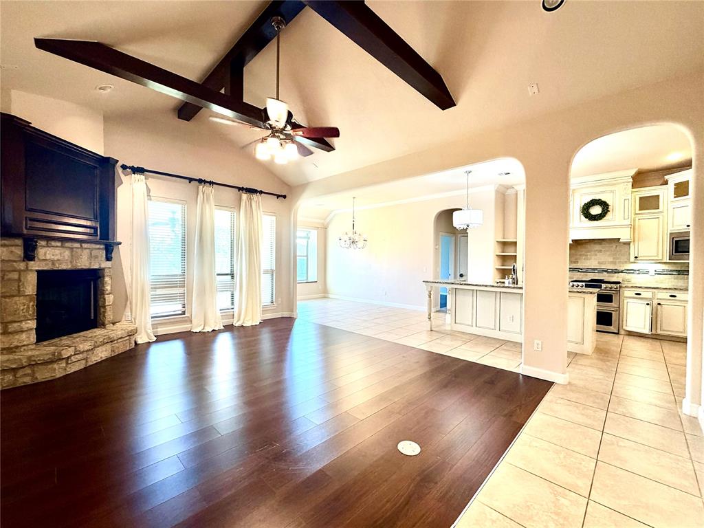 17100 Barcelona Drive Property Photo 13
