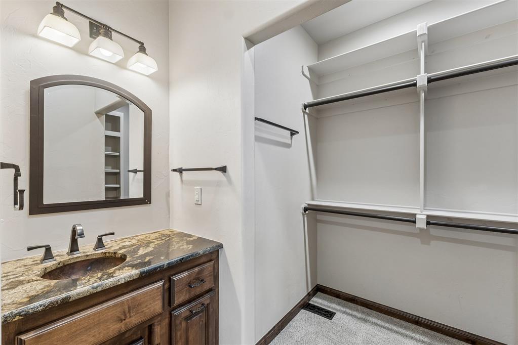 1611 N Morgan Road Property Photo 34