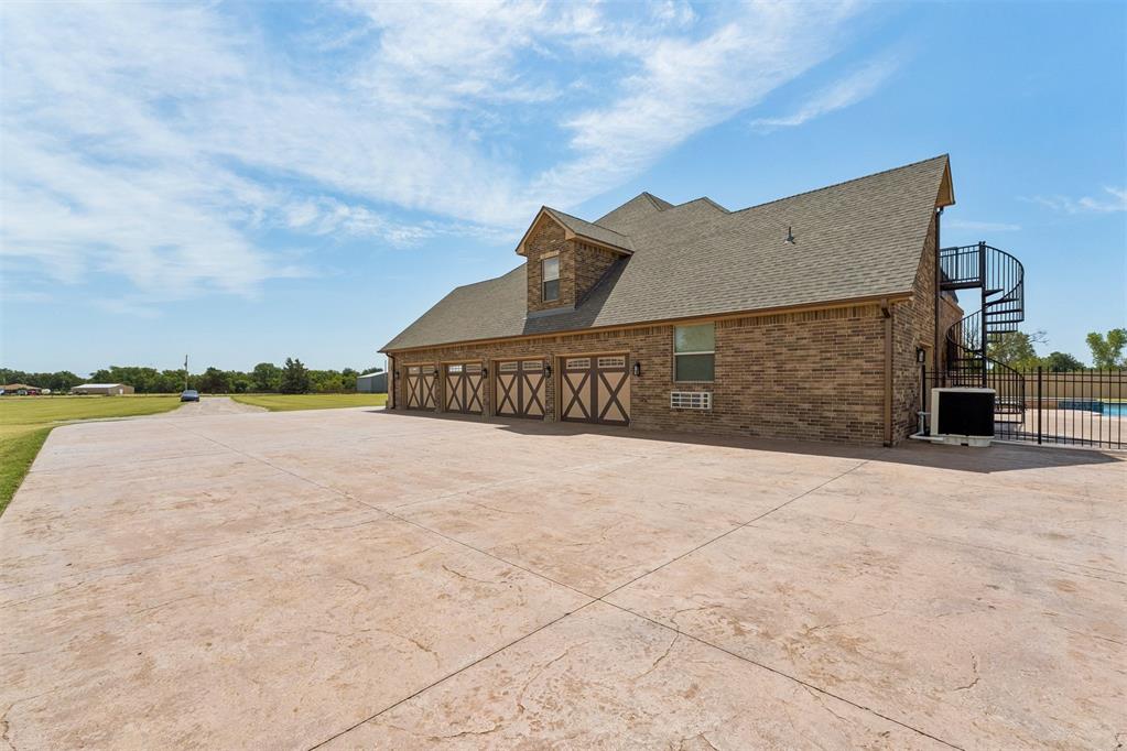 1611 N Morgan Road Property Photo 41