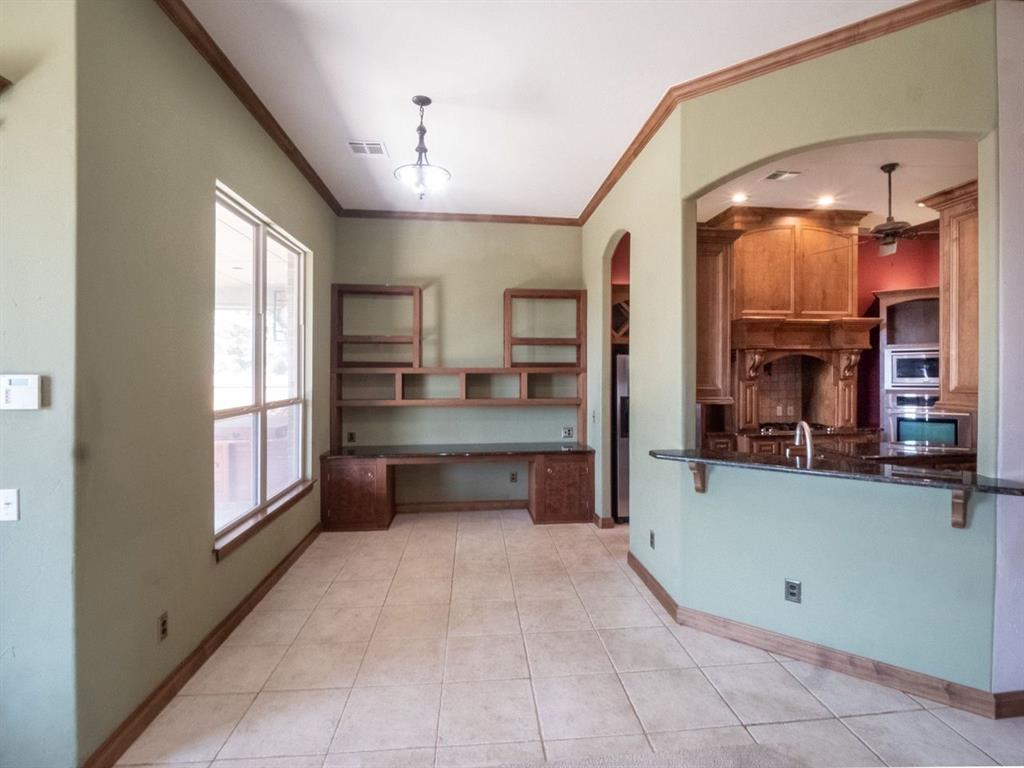 5700 Nw 160th Street Property Photo 18