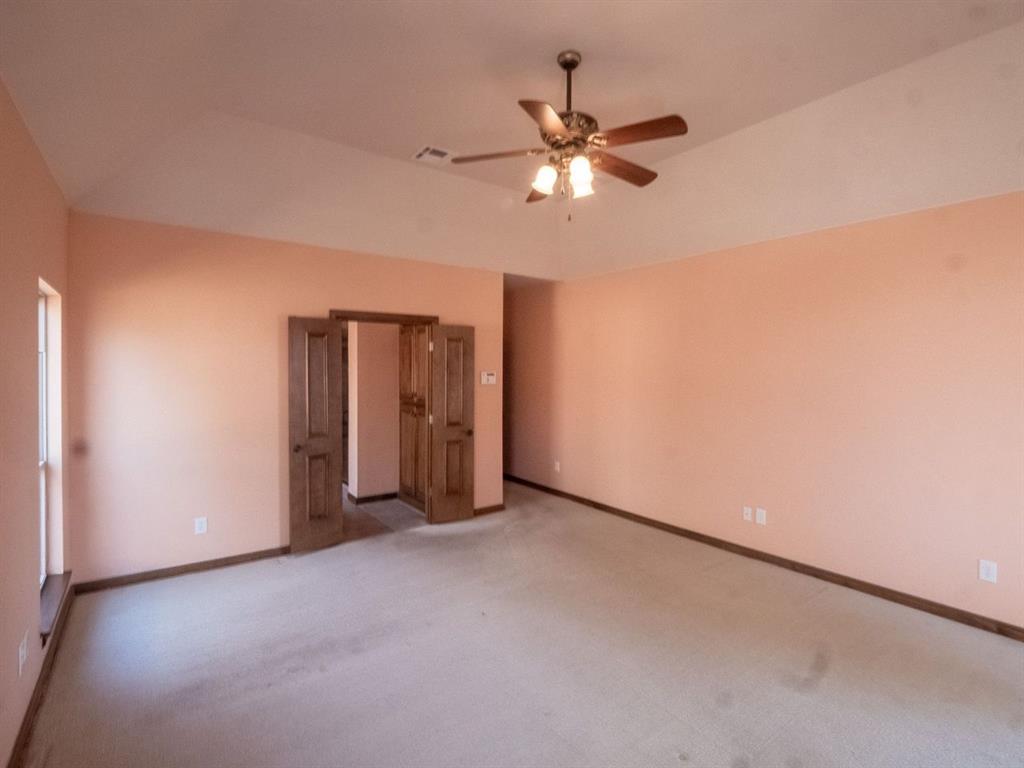 5700 Nw 160th Street Property Photo 28