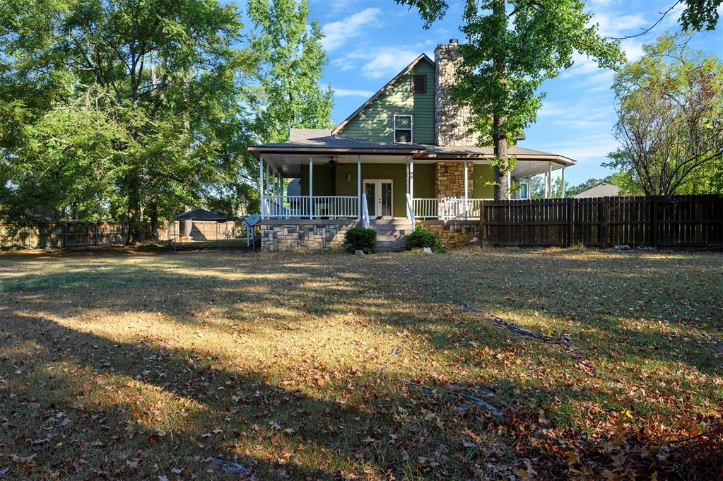611 W Circle Drive Property Photo 45