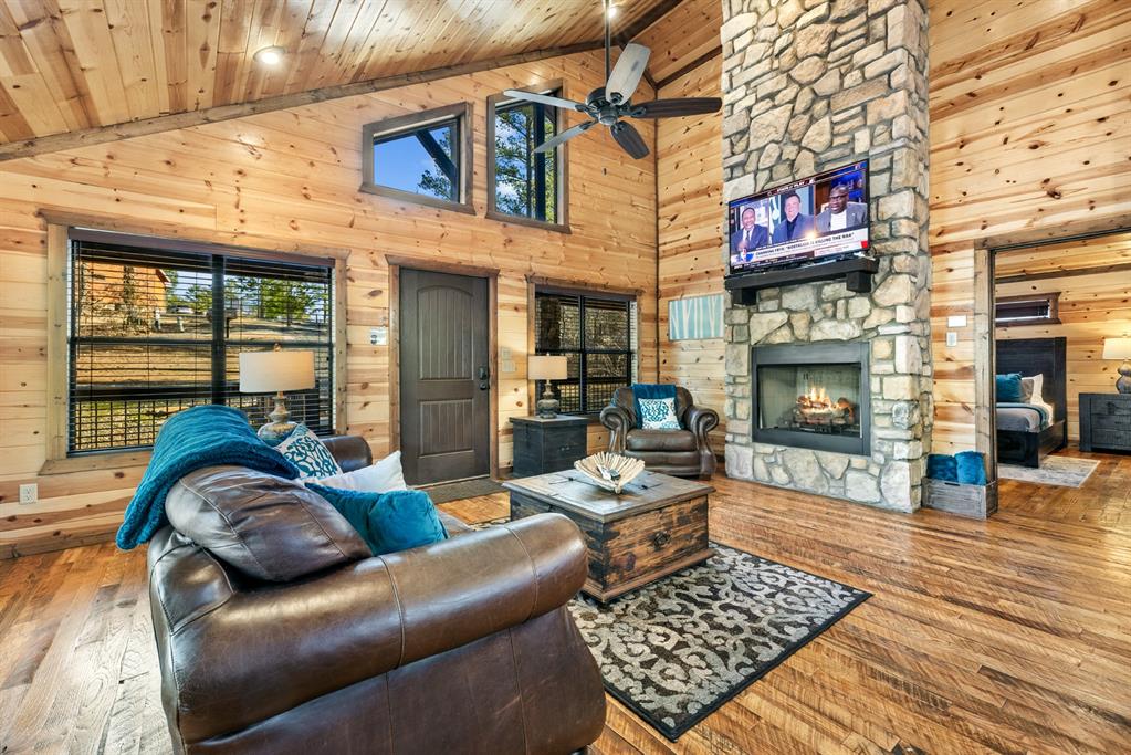 38 Rough Cut Circle Property Photo 5