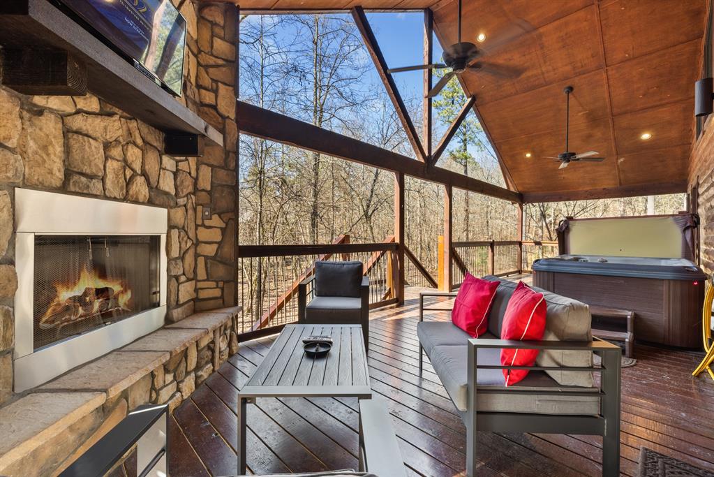 38 Rough Cut Circle Property Photo 8