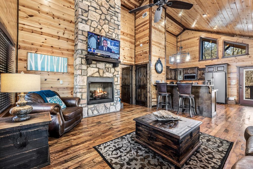 38 Rough Cut Circle Property Photo 10